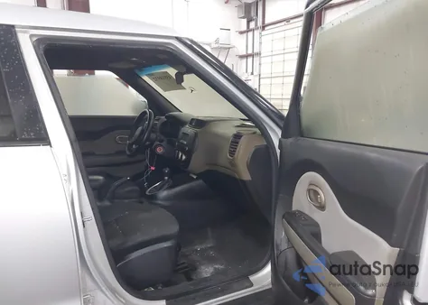 2015 Kia Soul z USA, uszkodzony, nr VIN KNDJN2A20F7766635